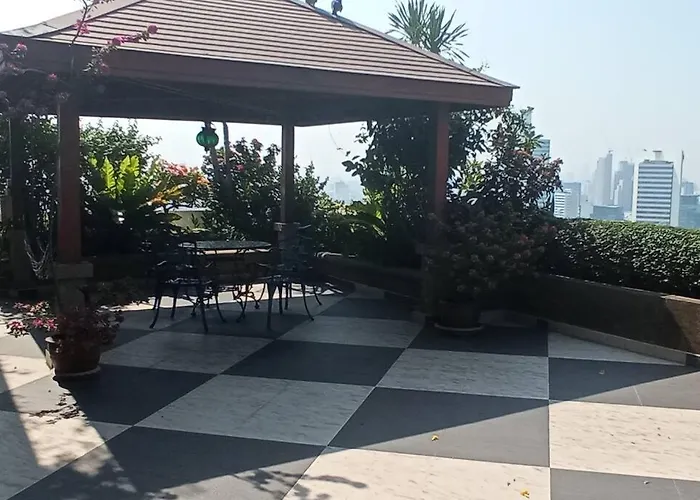 Stunning 24th Fl Terrace Penthouse! Apartment *